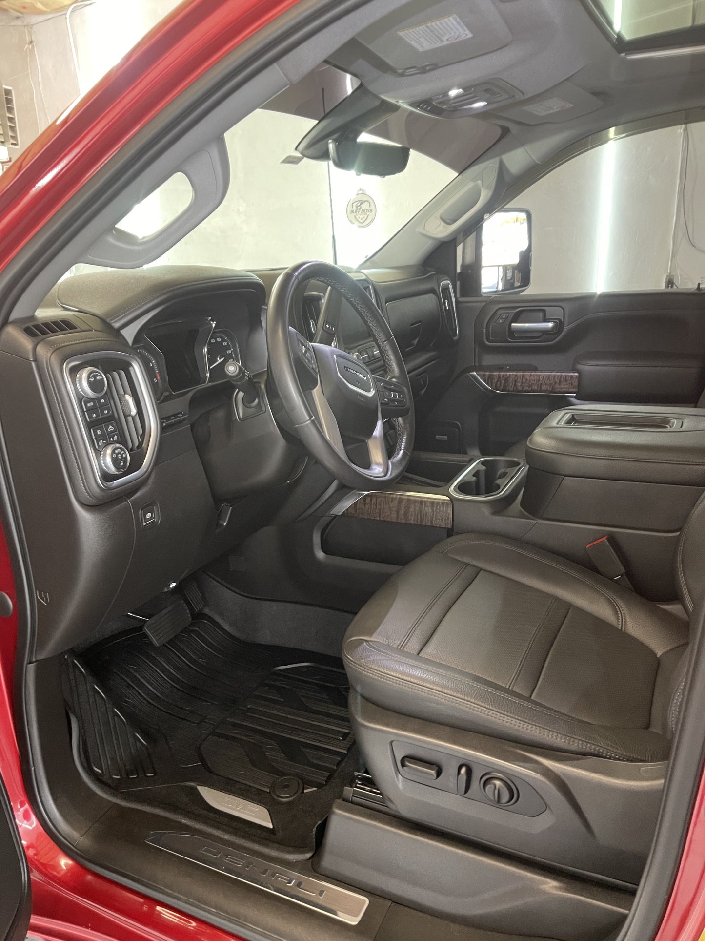 Full Interior Detail
